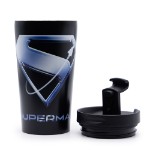 DC Comics - Superman 2025 - Superman Shield Travel Mug - Packshot 3