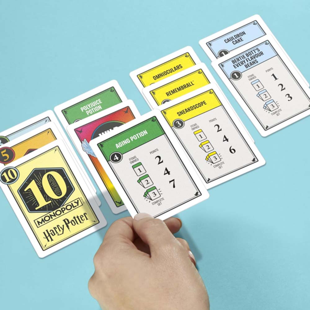 Monopoly Deal - Harry Potter Edition Card Game - Screenshot 1