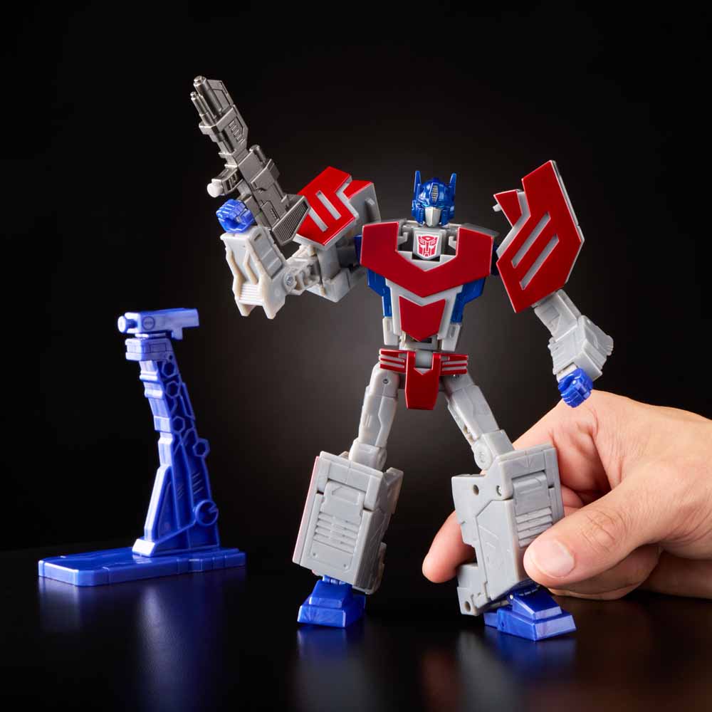 Transformers – Icons Optimus Prime Voyager Class Action Figure - Screenshot 2