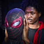 Marvel - Spider-Man - Marvel Legends Series Spider-Man: Miles Morales Electronic Expressive Mask - Screenshot 3
