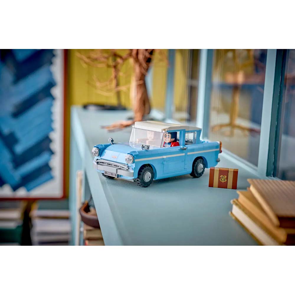Harry Potter - LEGO Enchanted Flying Ford Anglia™ #76470 - Screenshot 5