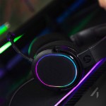 4Gamers Panther LED Light Up RGB Premium Wired Gaming Headset - Screenshot 1