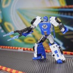 Transformers x Hot Wheels - El Segundo Coupe Action Figure - Screenshot 5