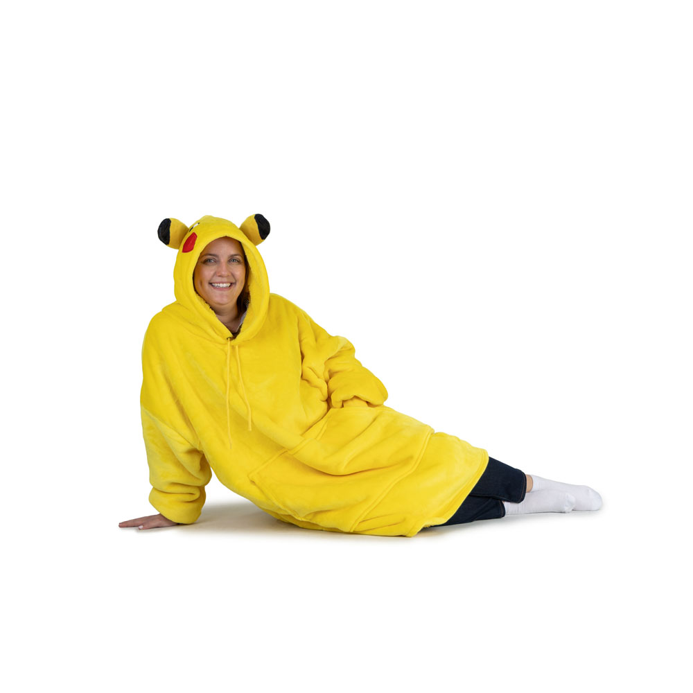 Pokemon - Pikachu Oversized Blanket Hoodie - Screenshot 2