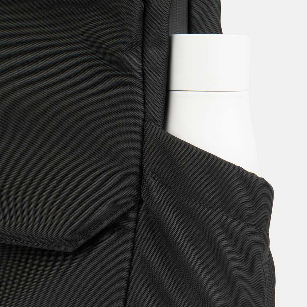 SLNT - Essentials Faraday Backpack - Screenshot 1