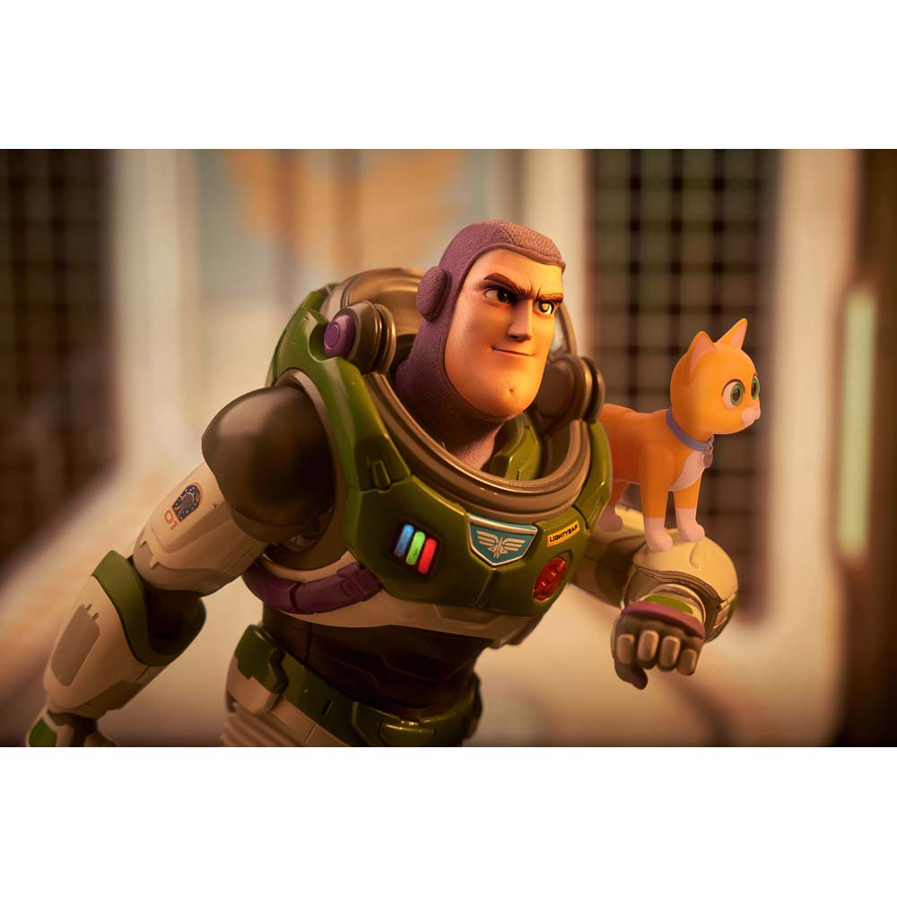Disney - Lightyear - Robosen Infinity Pack Buzz Lightyear Limited Edition Figure - Screenshot 22