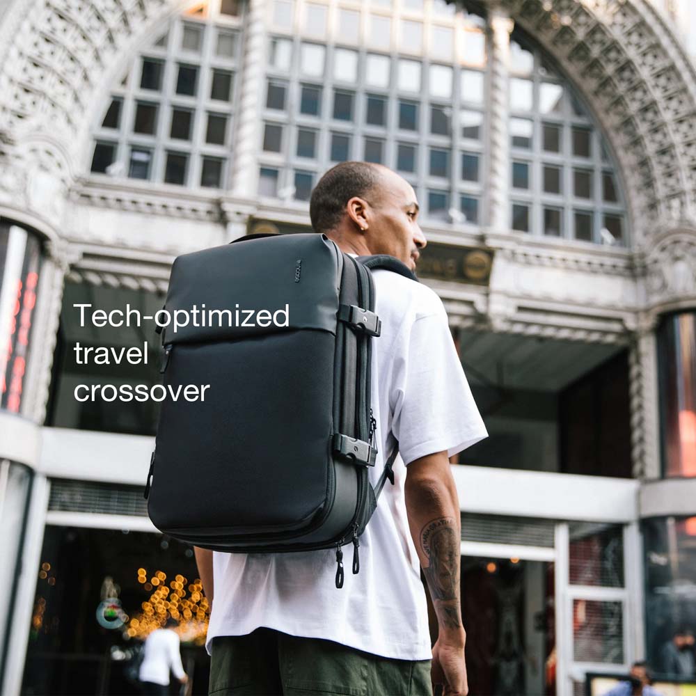 Incase - ARC Travel Pack - Navy - Screenshot 2