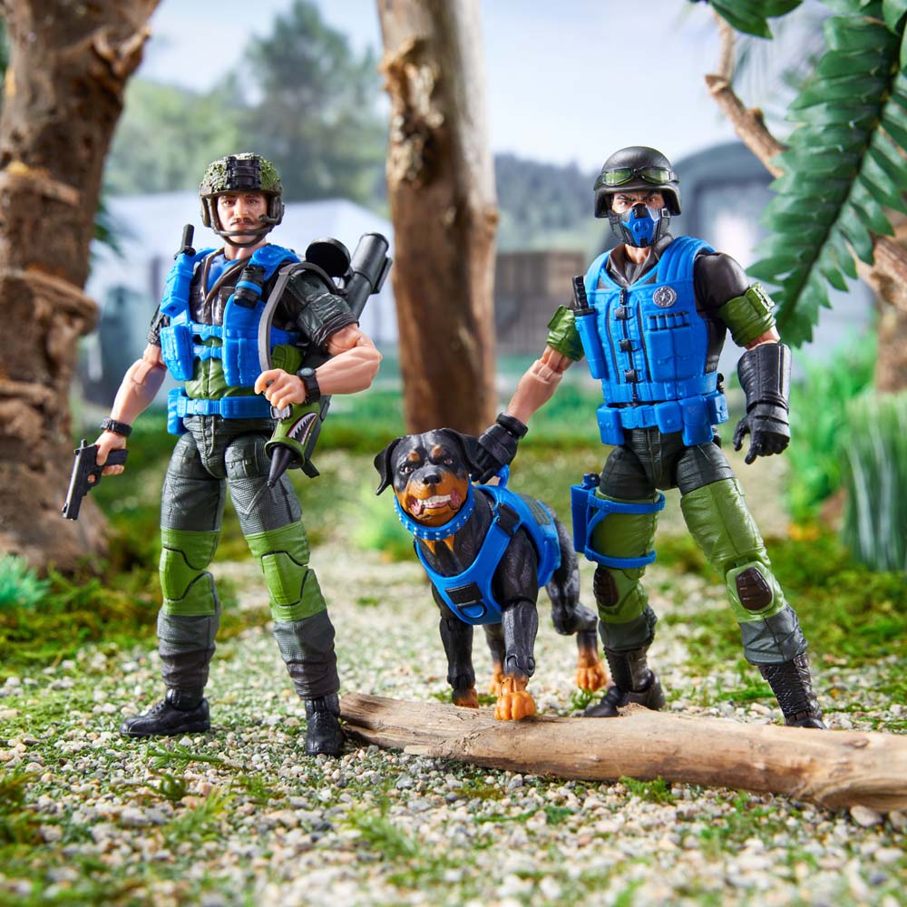 G.I. Joe - Classified Series #220 - Mad Marauders Footloose, Mutt, & Junkyard Action Figures & Dog - Screenshot 8