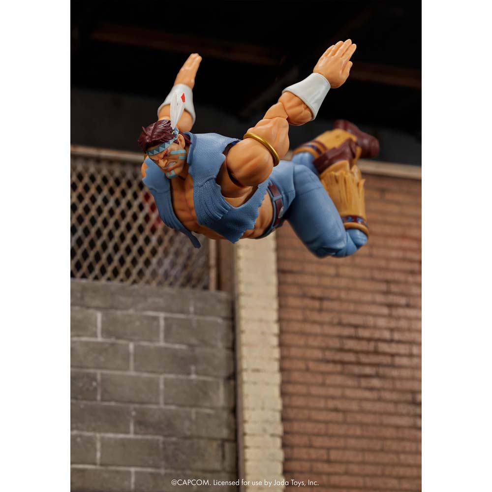Ultra Street Fighter II - The Final Challengers T.Hawk Action Figure - Screenshot 1