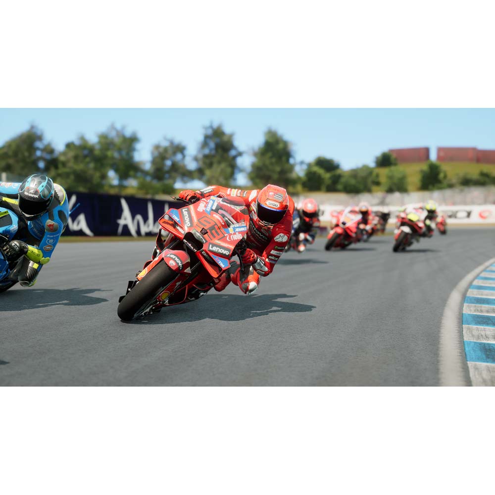 MotoGP 26 (Code-in-a-Box) - Screenshot 2