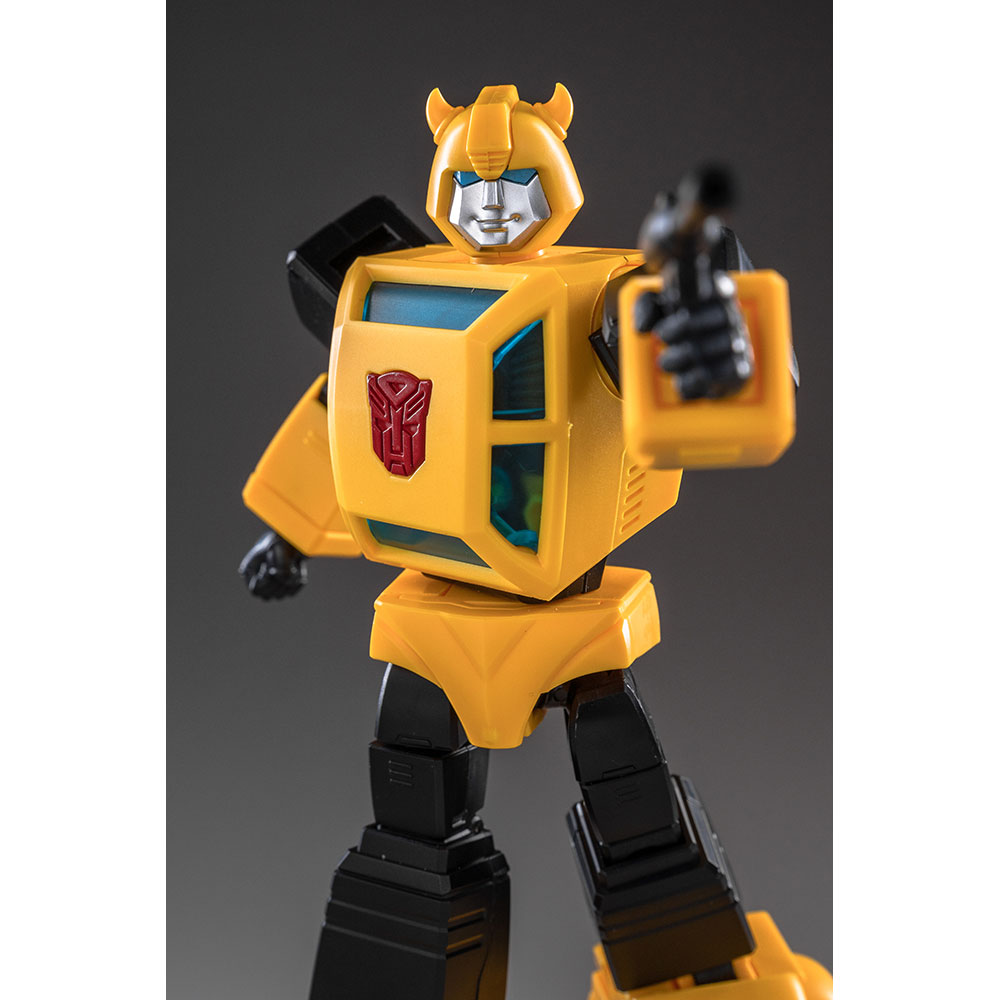 Transformers - Generation One - Bumble Bee AMK Series Model Kit - Screenshot 2