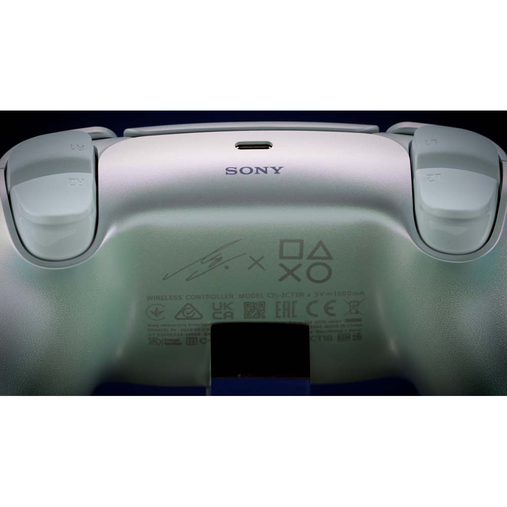PlayStation 5 DualSense Wireless Controller - LISA Limited Edition - Screenshot 3